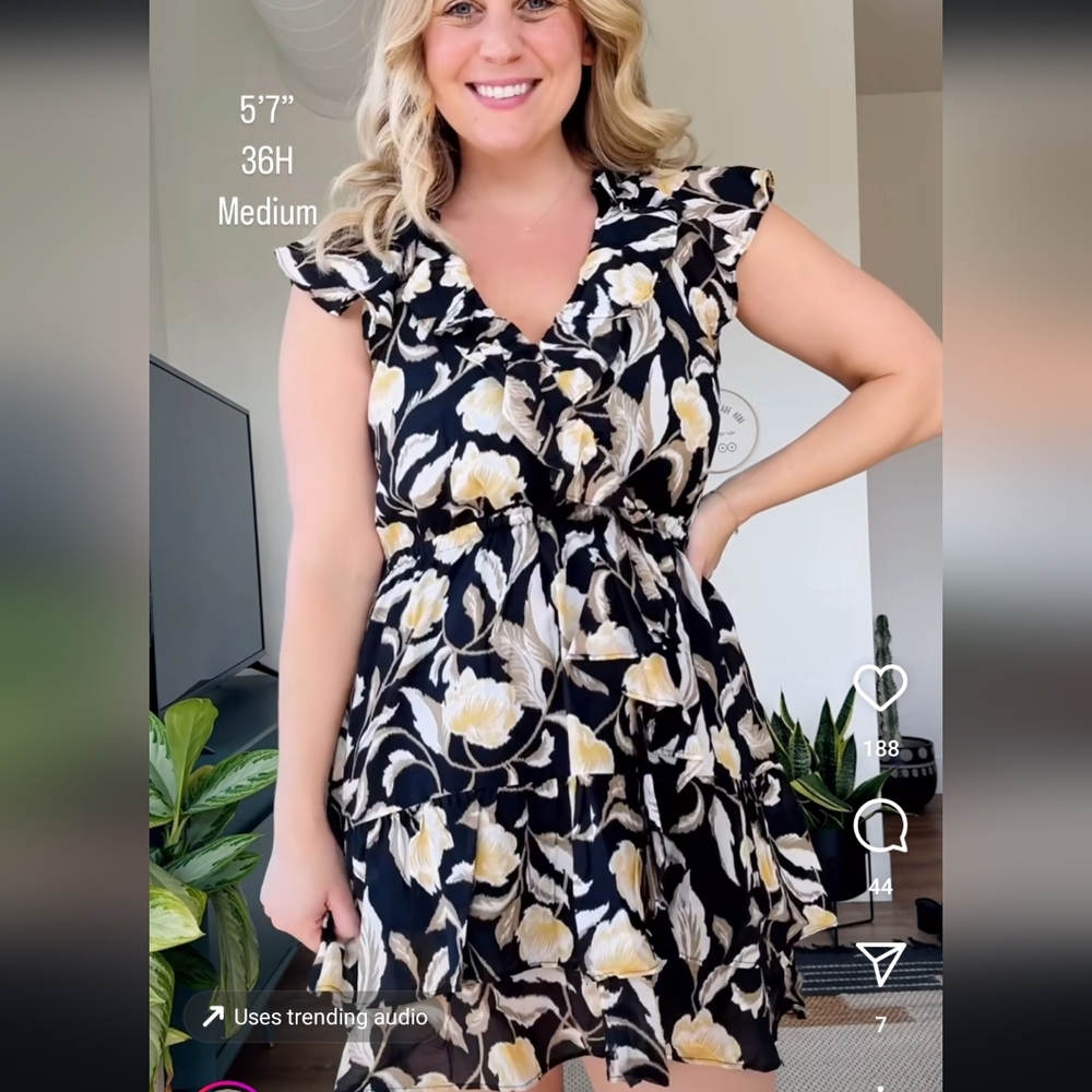 Floral Ruffle Dress in Black and Yellow Size S